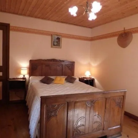 House Le Campagnard Holiday home Anglefort